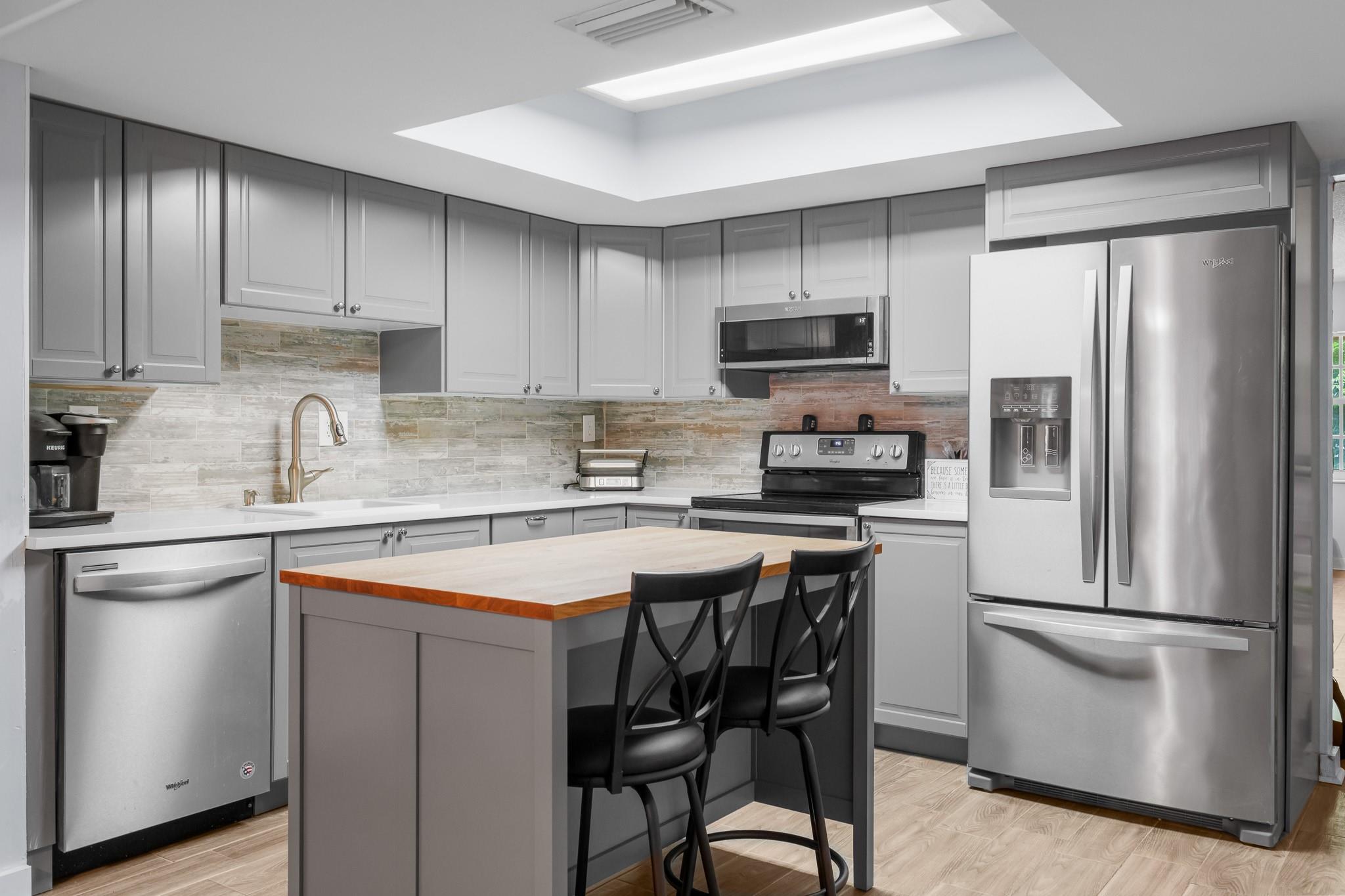 8101 NW 27th Street 4, Coral Springs, FL 33065