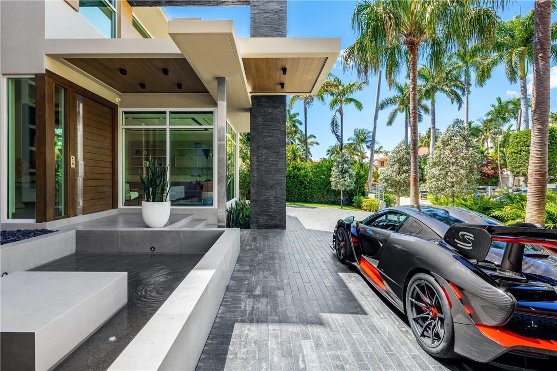 650 Royal Plaza Drive, Fort Lauderdale, FL 33301