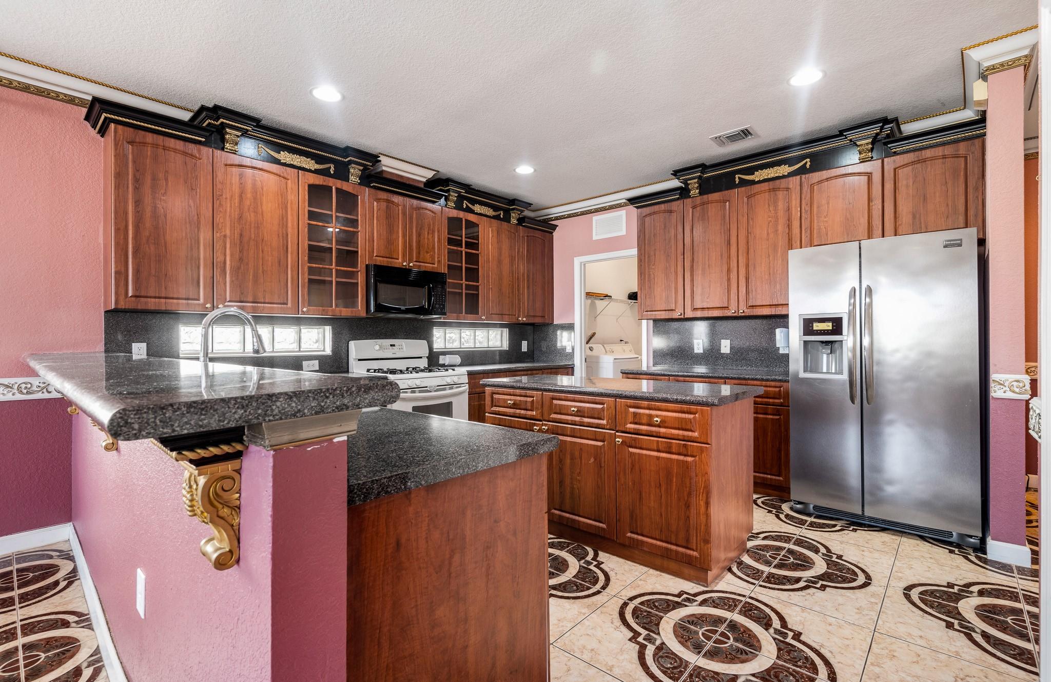 10633 Old Hammock Way, Wellington, FL 33414