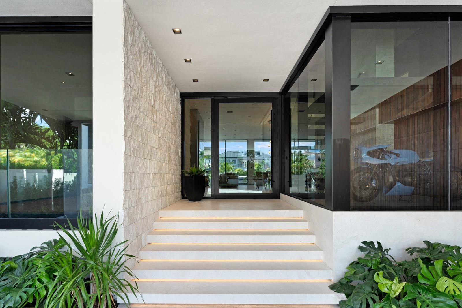 1721 SE 11th Street, Fort Lauderdale, FL 33316