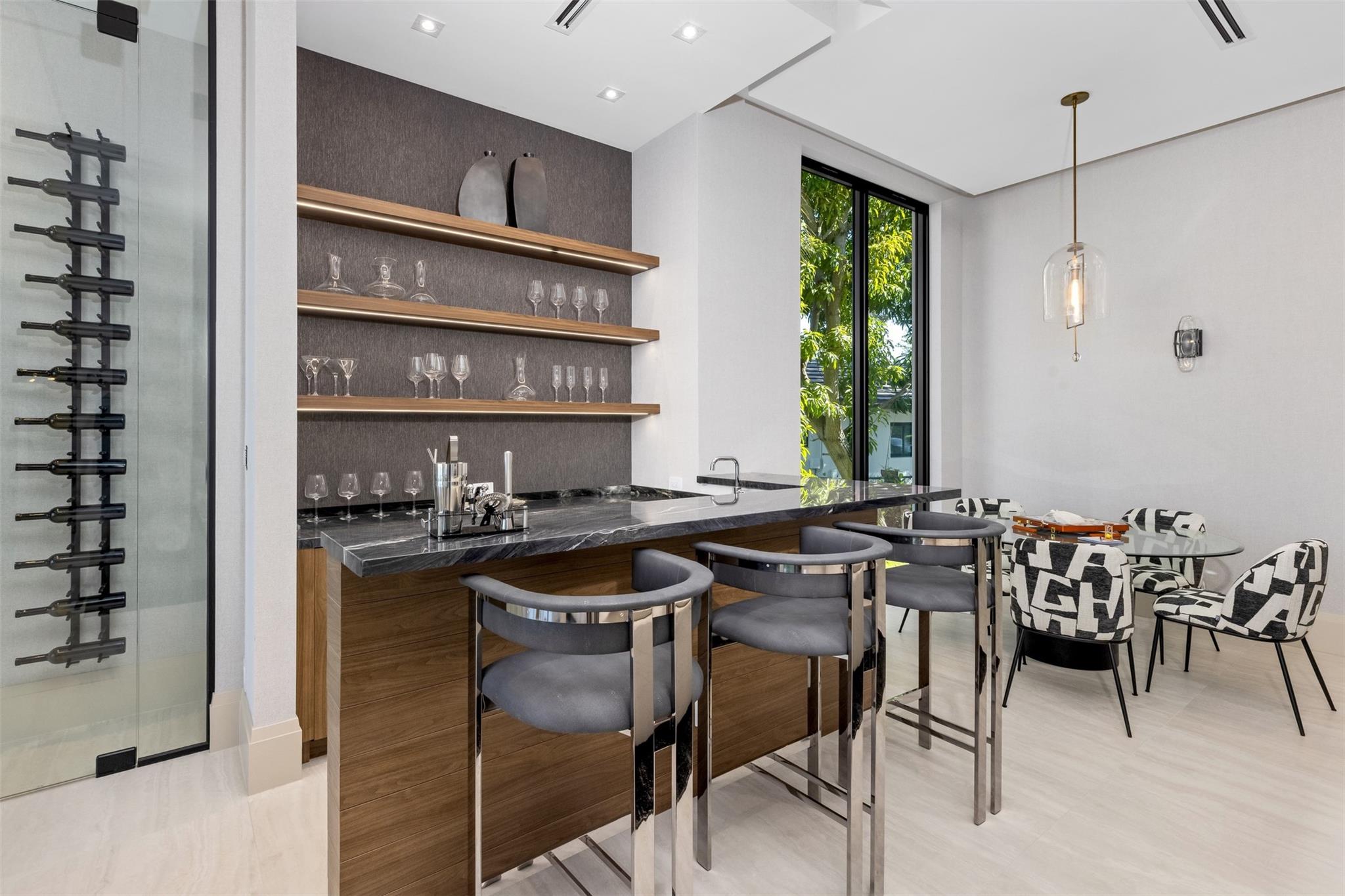 32 Seneca Road, Fort Lauderdale, FL 33308