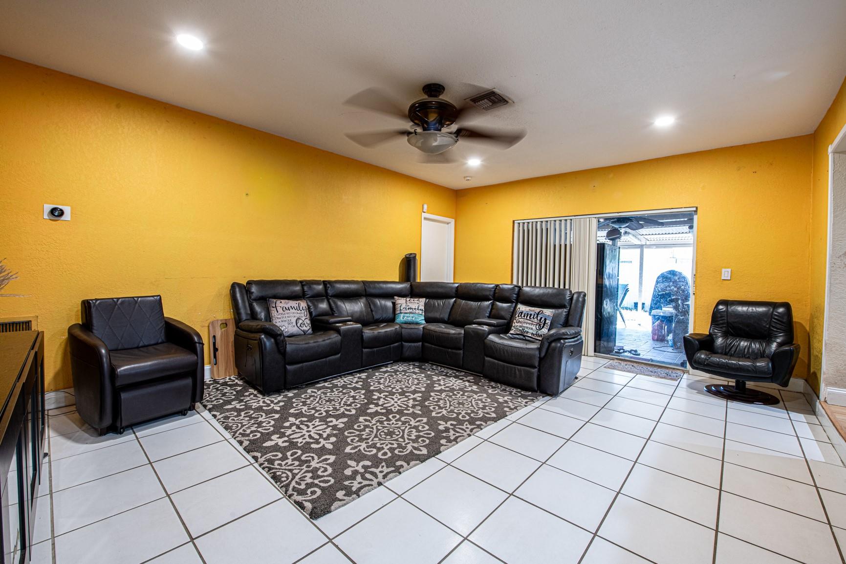 11200 NW 39th Court, Coral Springs, FL 33065