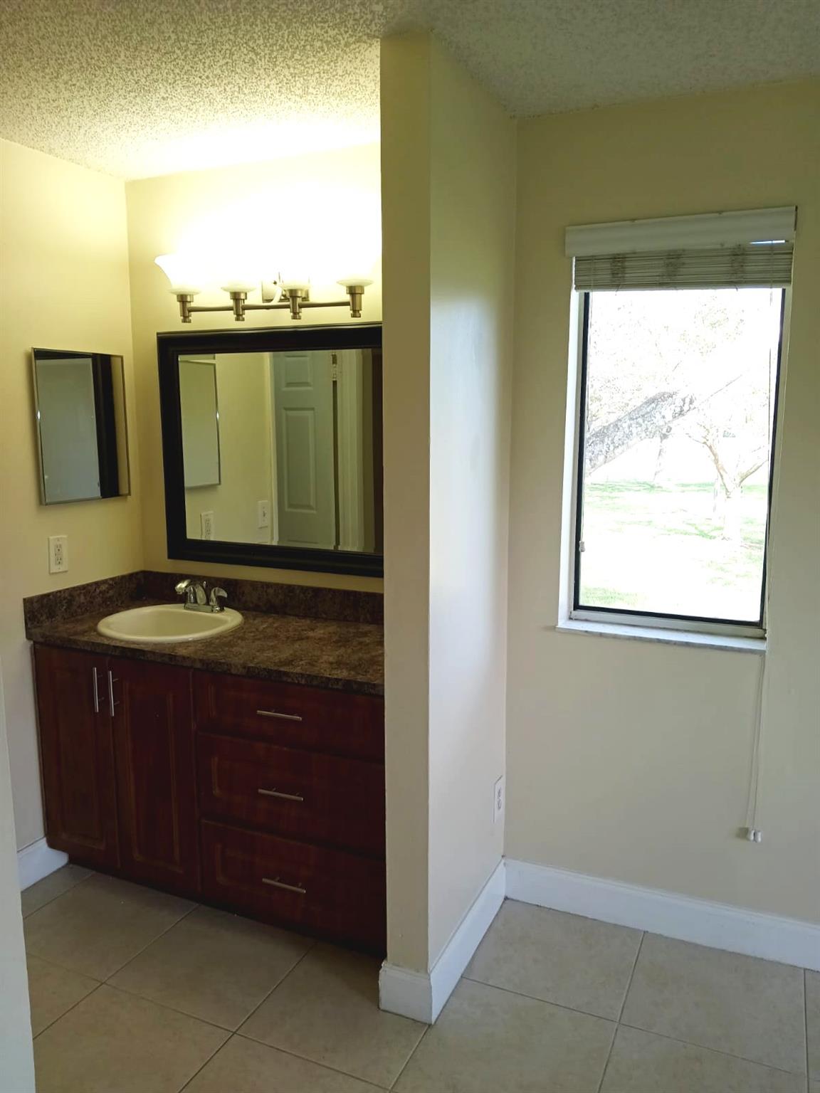 1055 Coral Club Drive 1055, Coral Springs, FL 33071