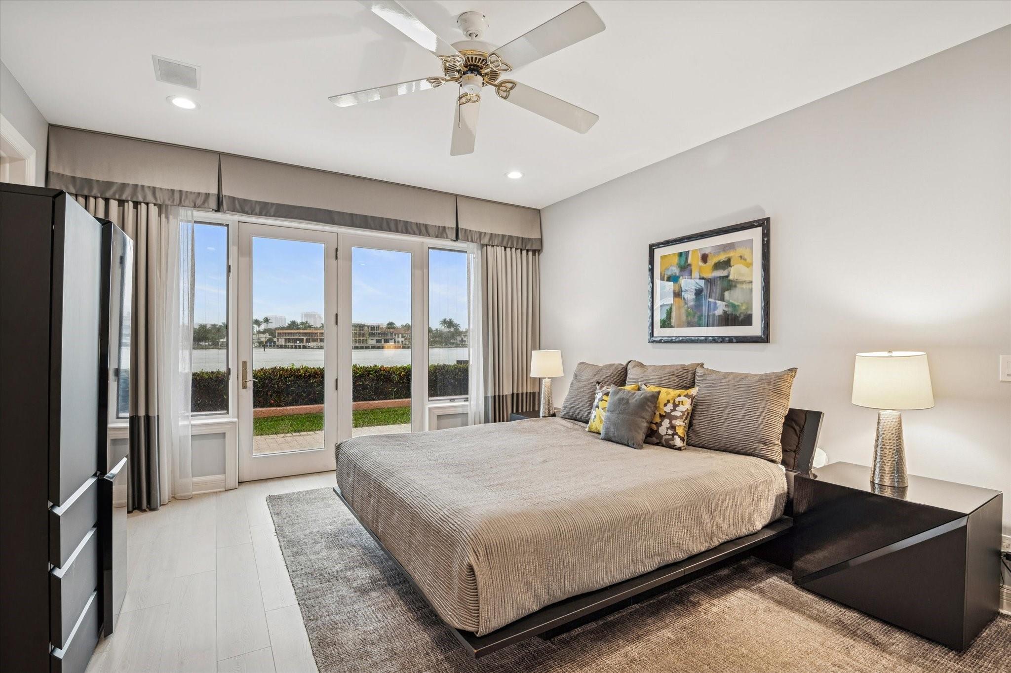 5 Isla Bahia Drive, Fort Lauderdale, FL 33316