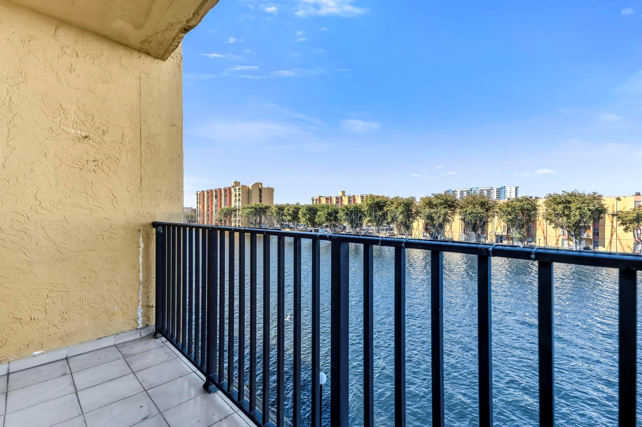 Photo for 4705 NW 7th Street 307-7, Miami, FL 33126 - listing #FX-10551257 4705 NW 7th Street 307-7, Miami, FL 33126