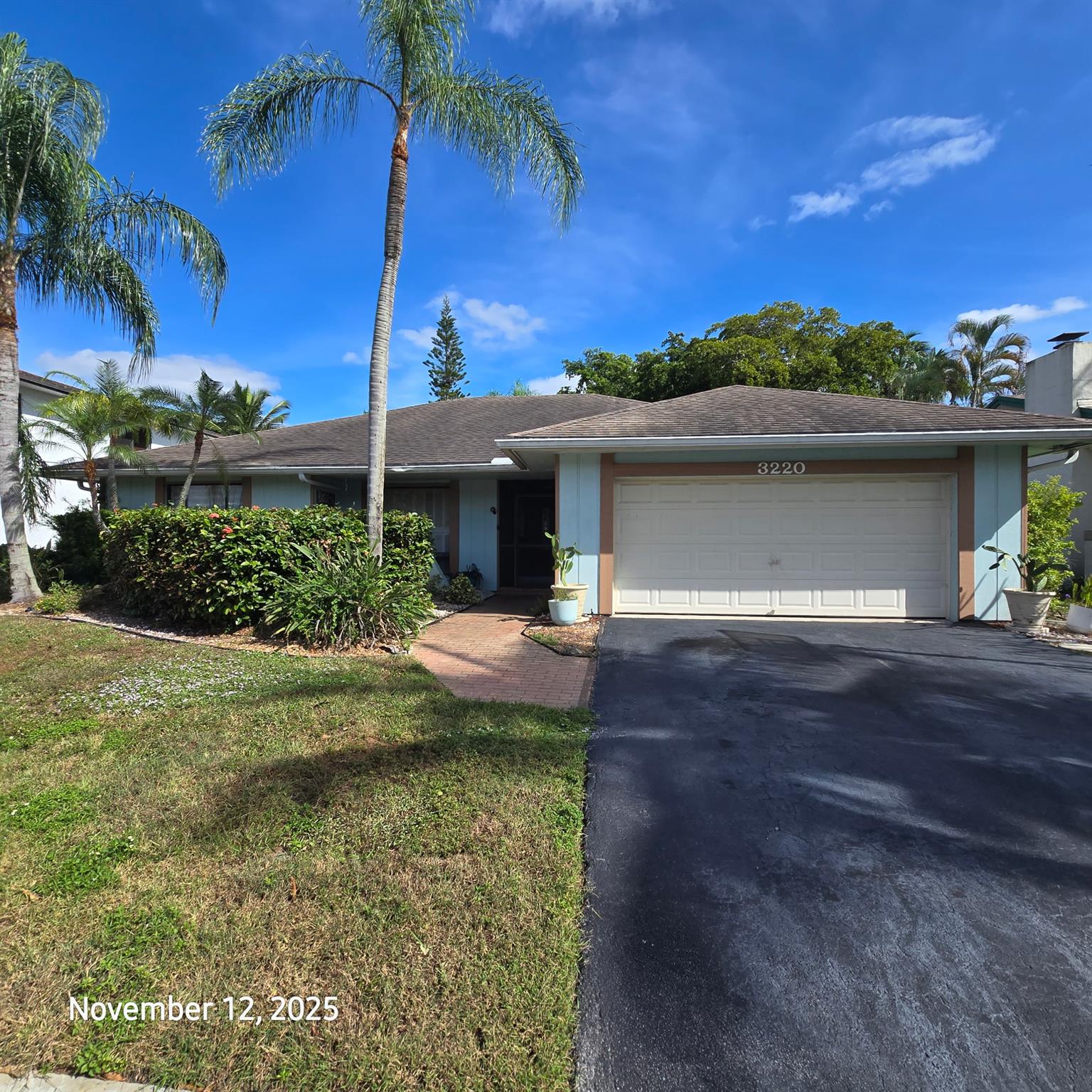 Photo for 3220 NW 93rd Avenue, Sunrise, FL 33351 - listing #FX-10536234 3220 NW 93rd Avenue, Sunrise, FL 33351