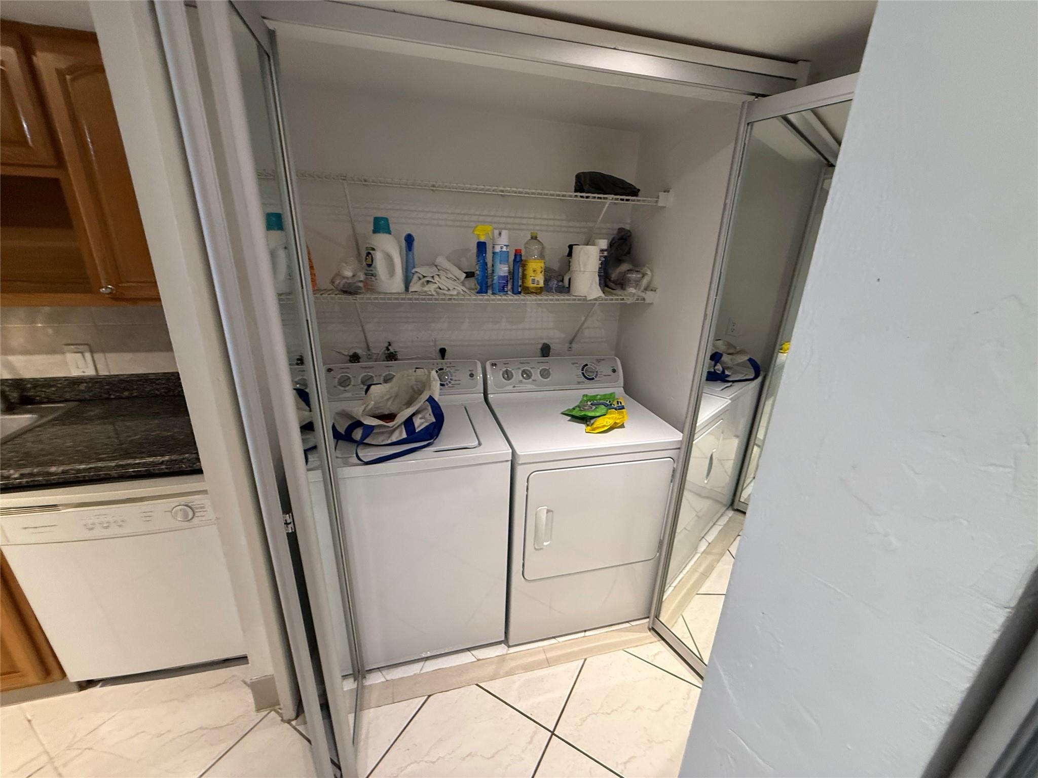 19428 NE 26th Avenue 103, Miami, FL 33180