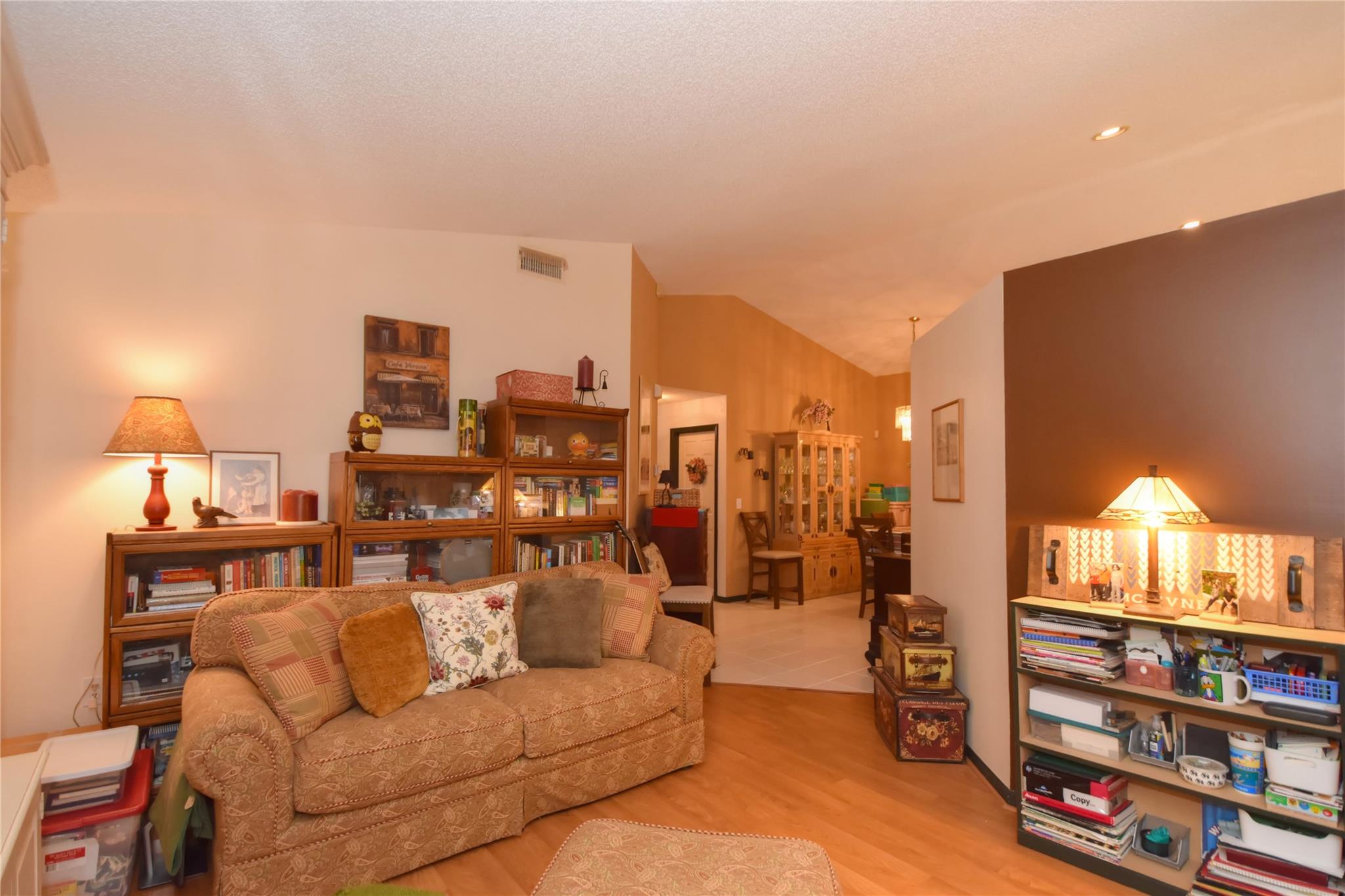Photo for 98 Gables Boulevard, Weston, FL 33326 - Listing #FX-10506101 98 Gables Boulevard, Weston, FL 33326