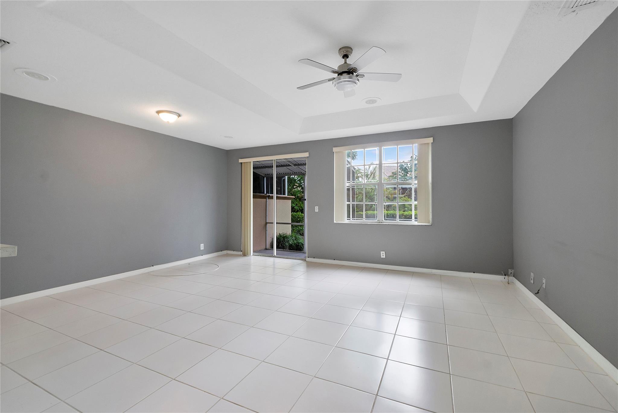 9664 Royal Palm Boulevard, Coral Springs, FL 33065