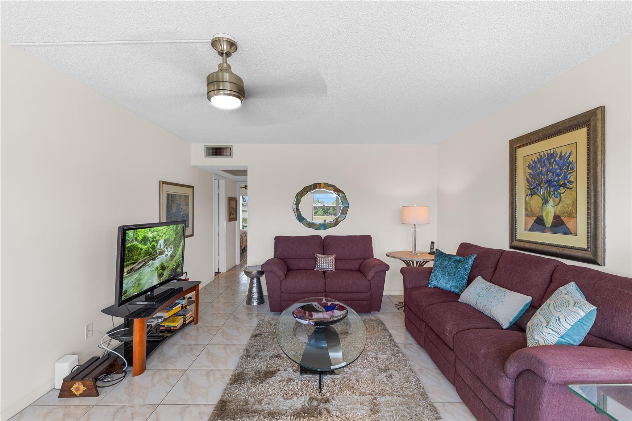 Photo for 485 Grantham F, 485 485, Deerfield Beach, FL 33442 - listing #FX-10537100 485 Grantham F, 485 485, Deerfield Beach, FL 33442
