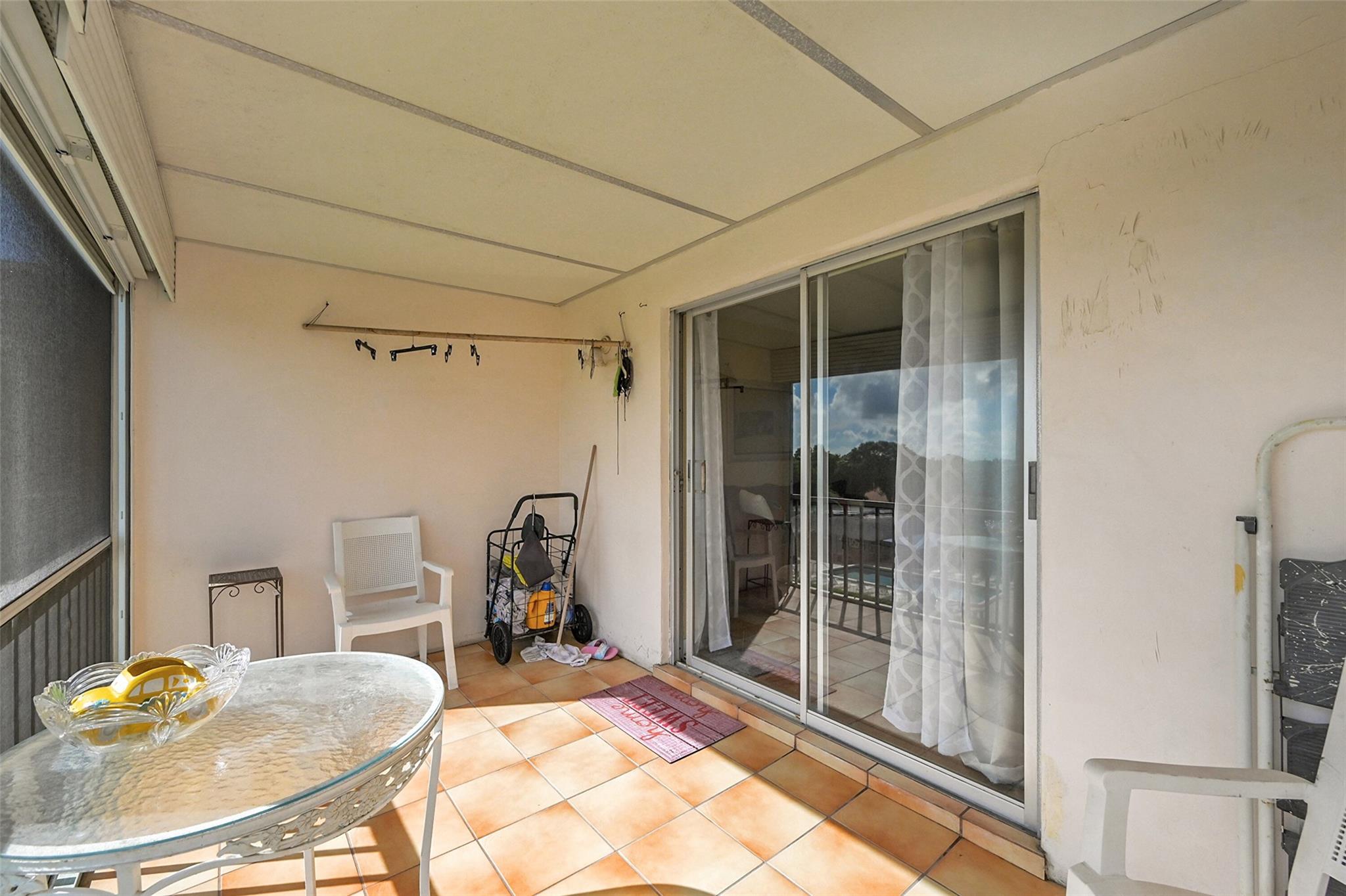 3475 Broken Woods Drive 401, Coral Springs, FL 33065