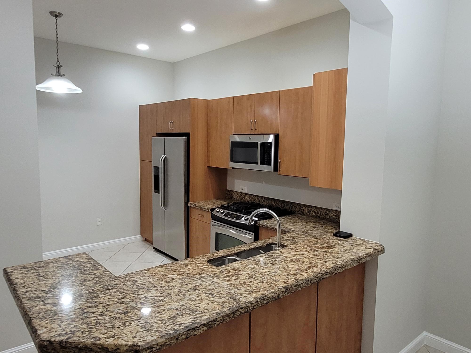 Photo for 3020 NW 125th Avenue, 417, Sunrise, FL 33323 - listing #FX-10535375 3020 NW 125th Avenue, 417, Sunrise, FL 33323