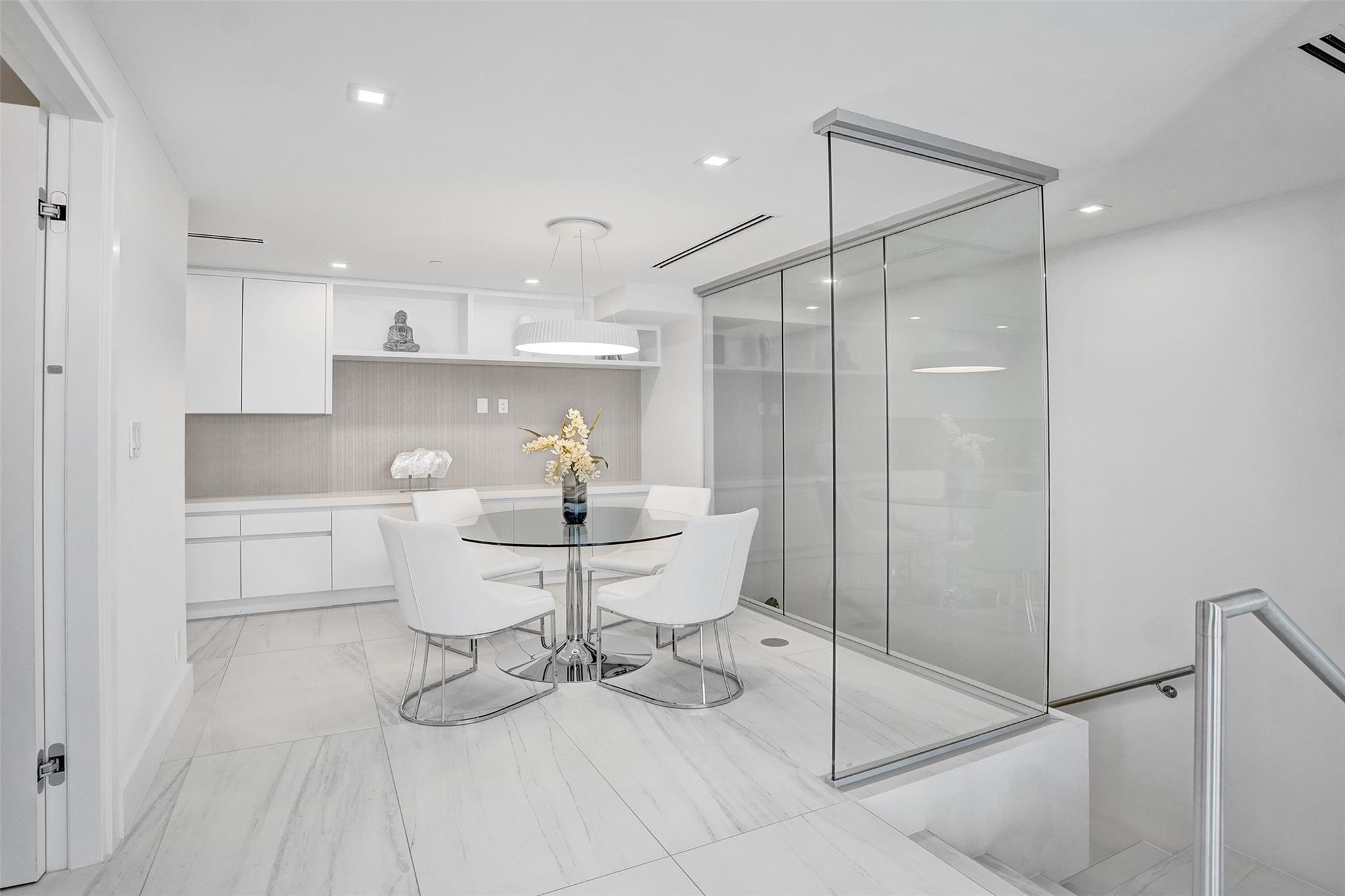 701 N Fort Lauderdale Beach Boulevard PH 1801, Fort Lauderdale, FL 33304