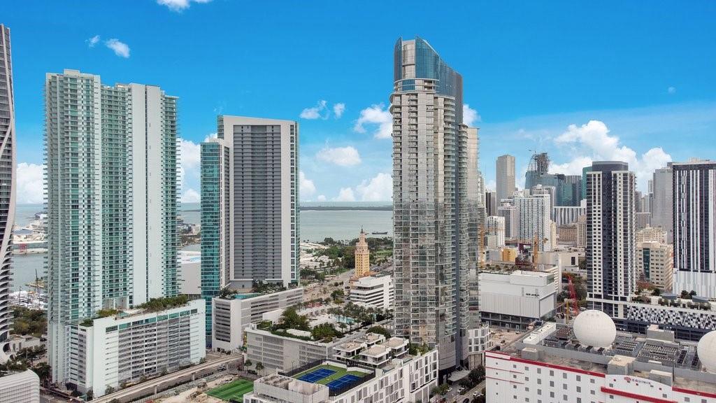 851 NE 1st Avenue 2202, Miami, FL 33132
