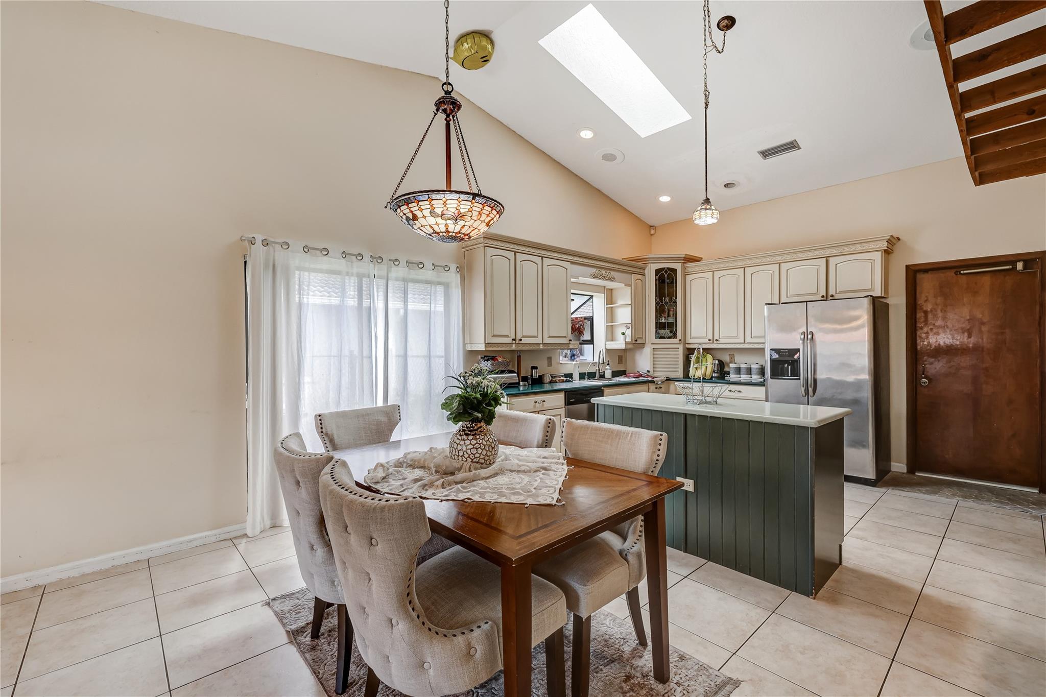 1962 NW 110th Lane, Coral Springs, FL 33071