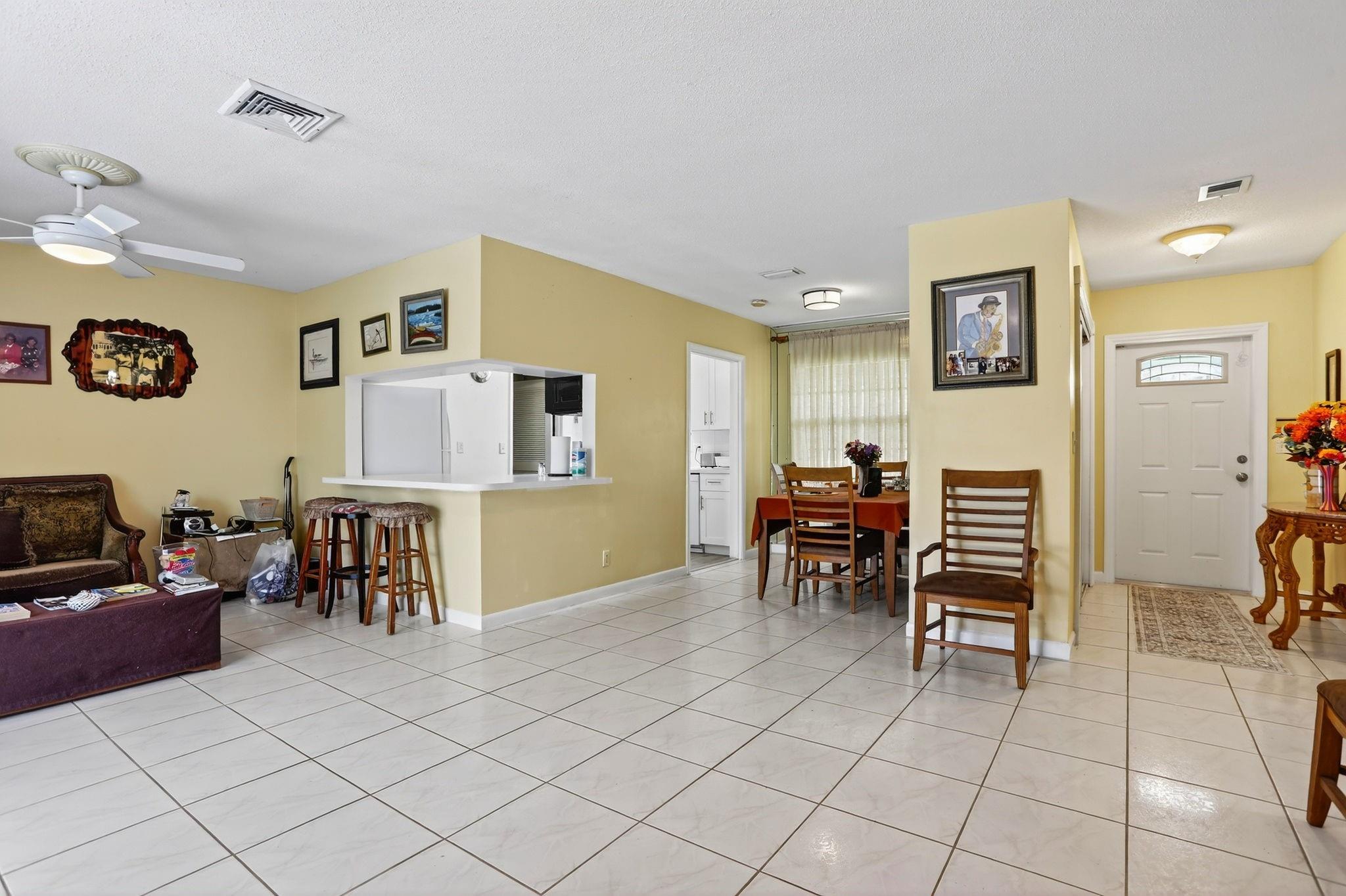 3504 NW 85th Avenue, Coral Springs, FL 33065