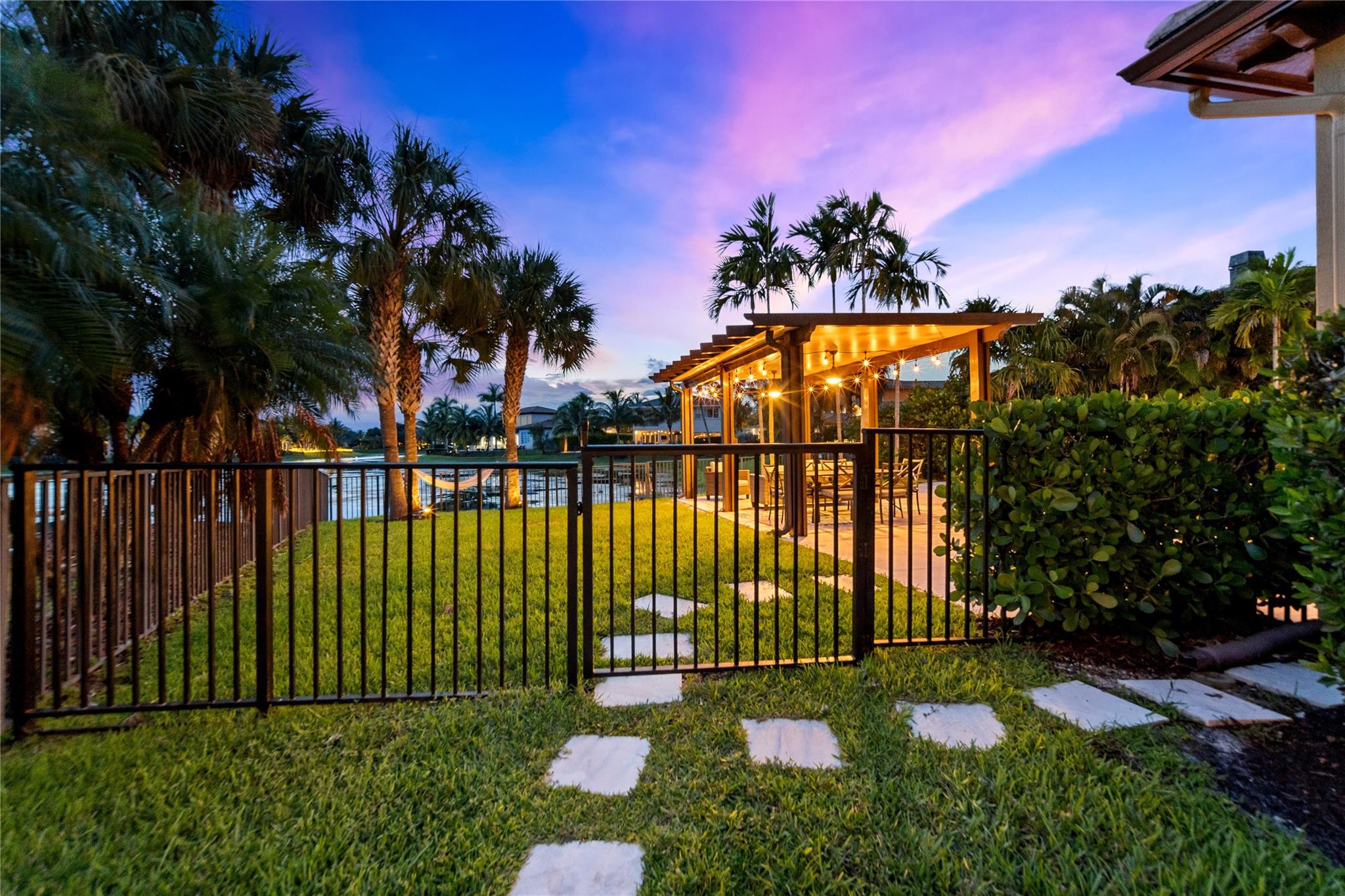 Photo for 11070 NW 78th Place, Parkland, FL 33076 - Listing #FX-10516496 11070 NW 78th Place, Parkland, FL 33076