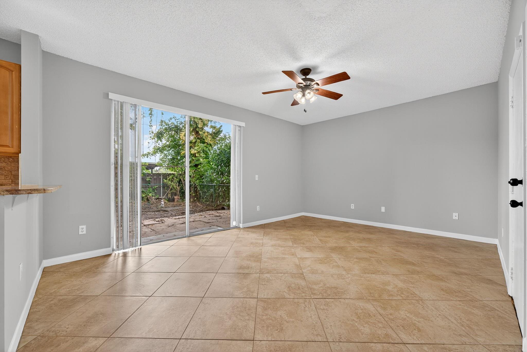 8743 NW 6th Court, Coral Springs, FL 33071