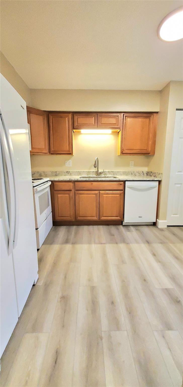 3013 NW 92nd Avenue, Coral Springs, FL 33065