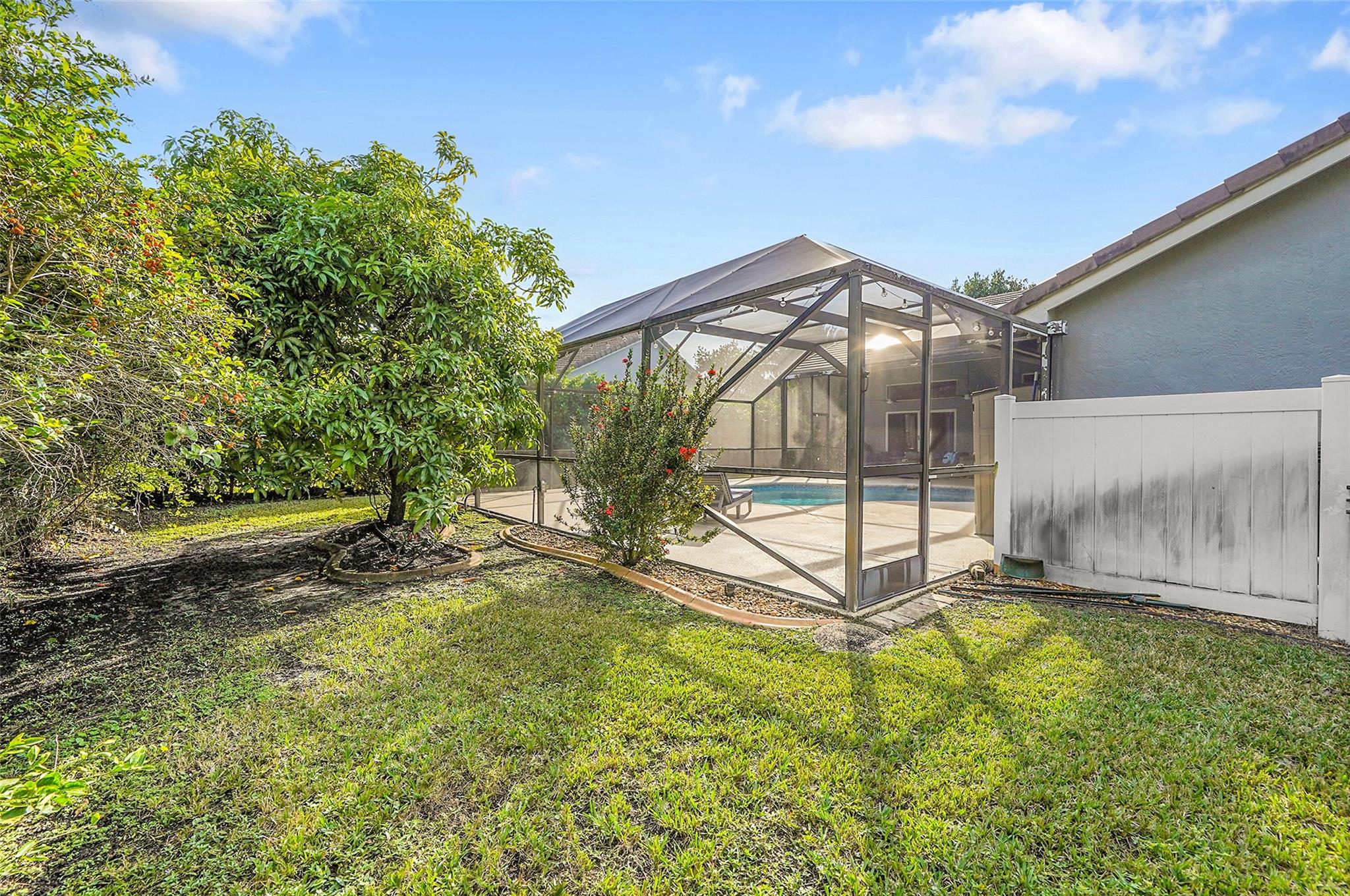 4983 NW 107th Avenue, Coral Springs, FL 33076