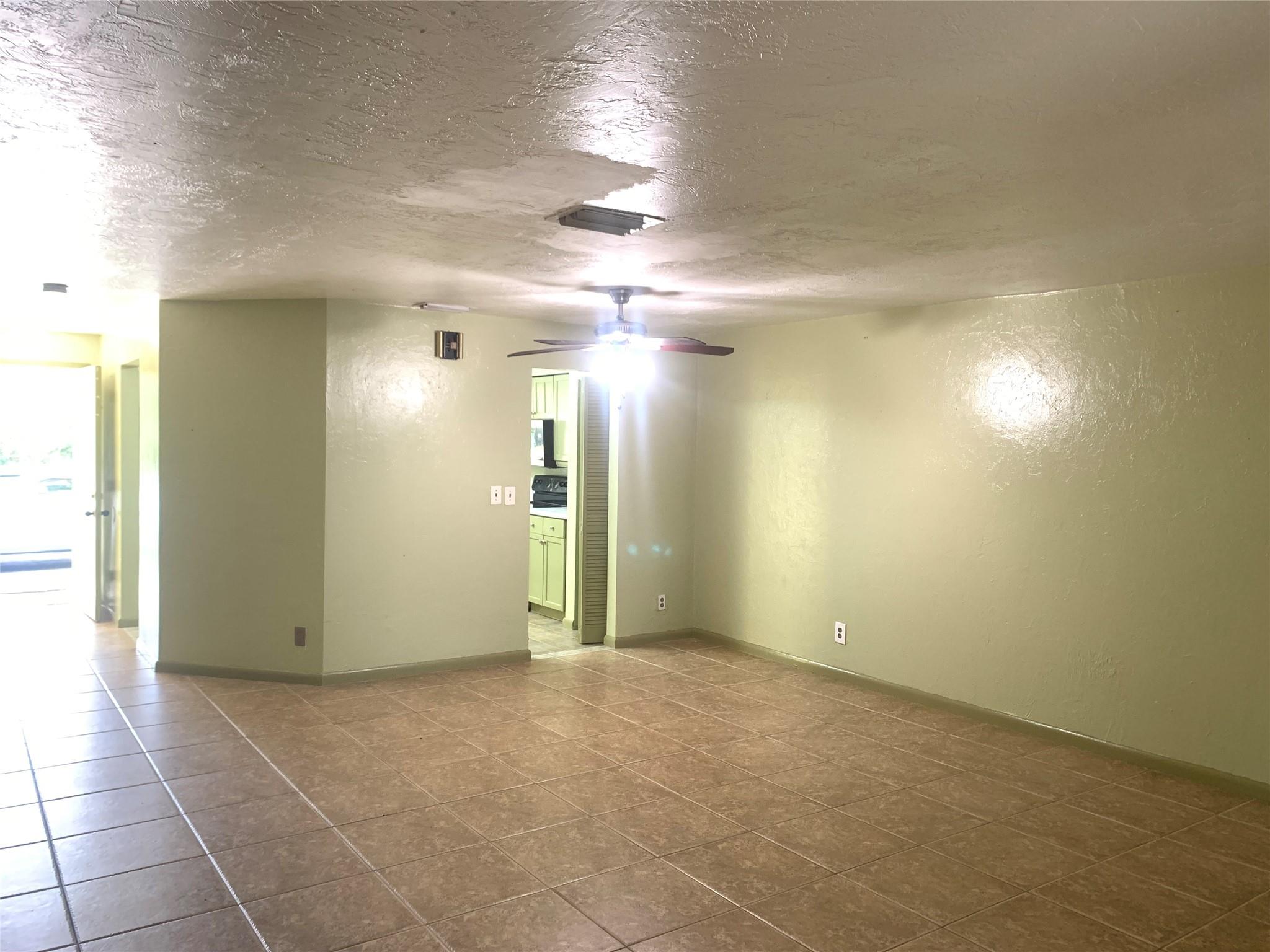 11571 NW 35th Street 11571, Coral Springs, FL 33065