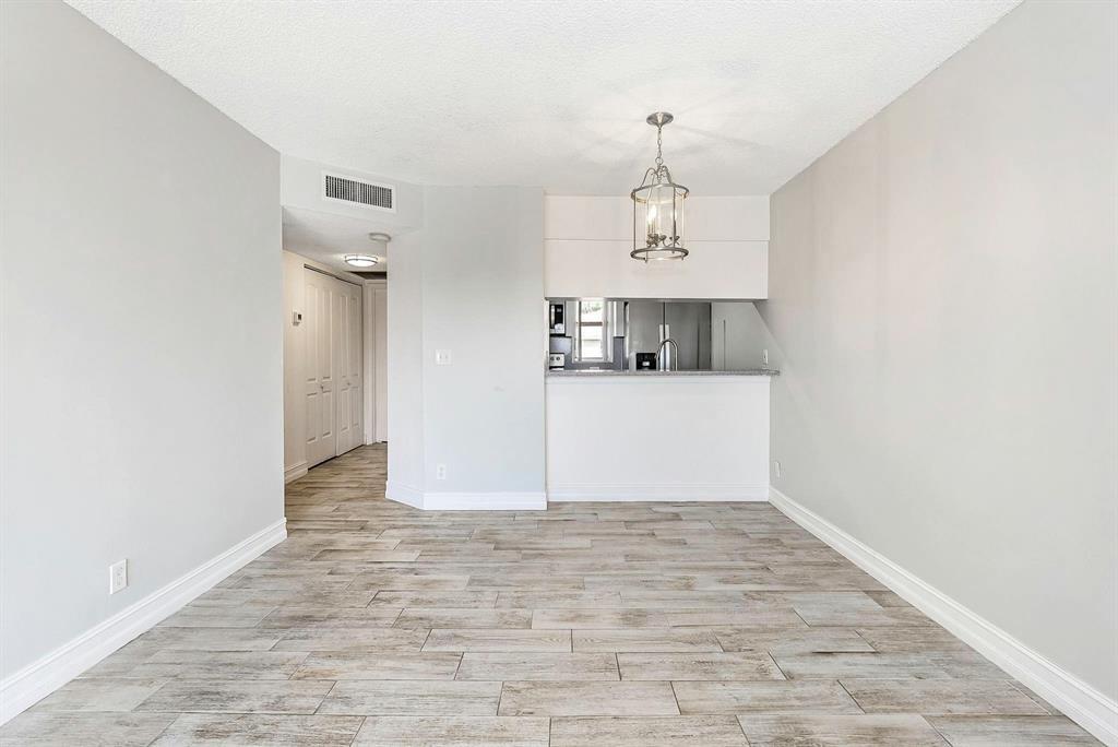 911 Twin Lakes Drive 3-N, Coral Springs, FL 33071