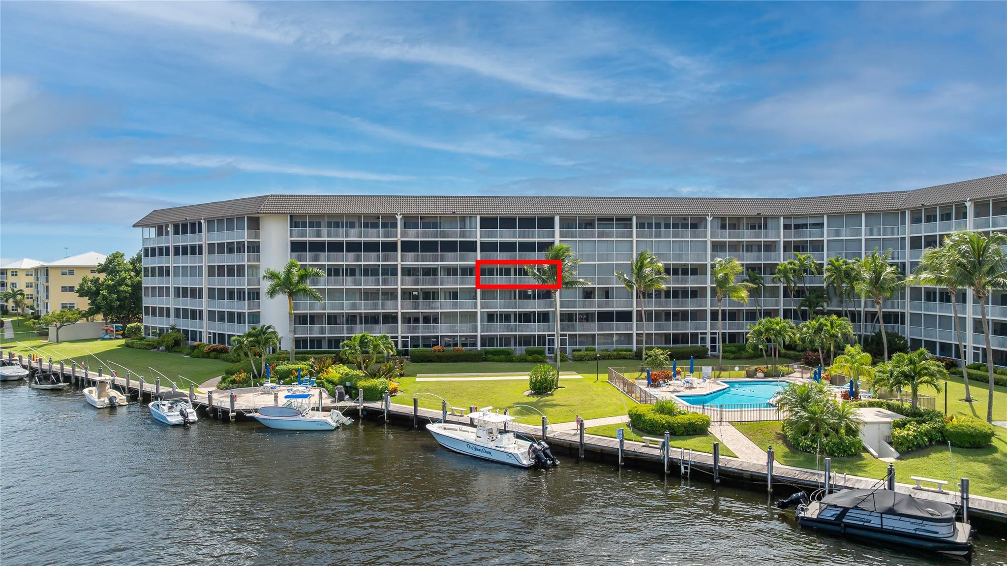 Residence 406 outlined