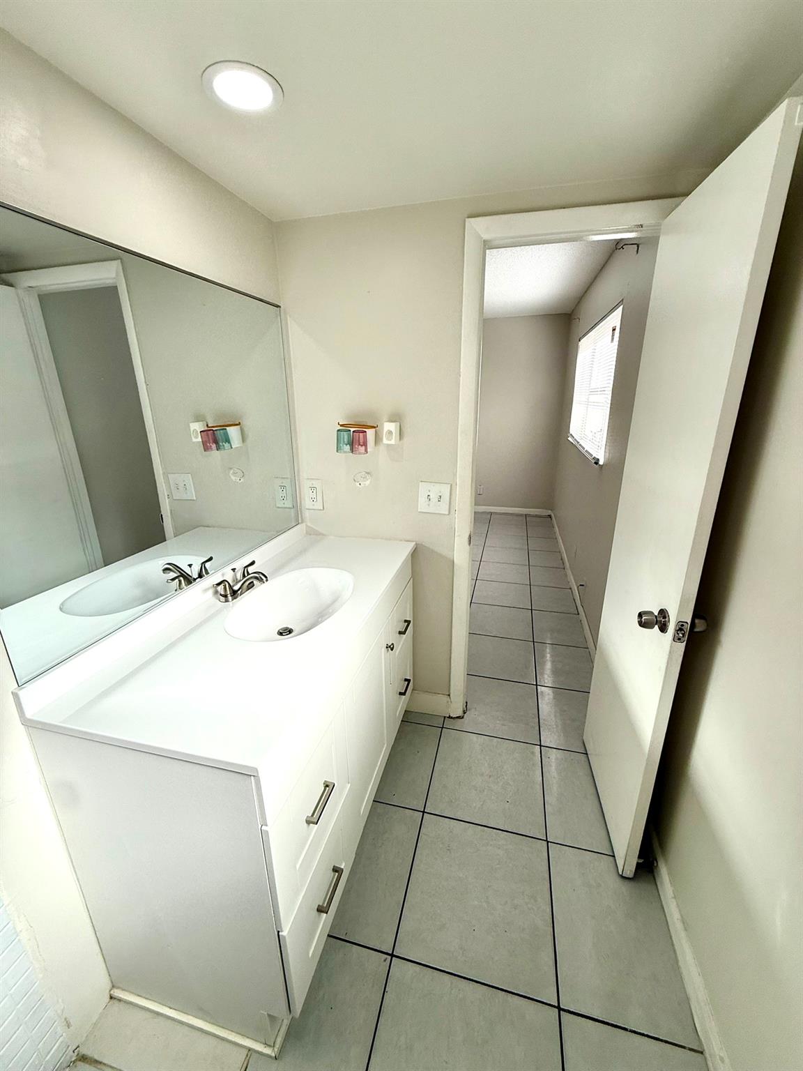 3880 Woodside Drive, Coral Springs, FL 33065