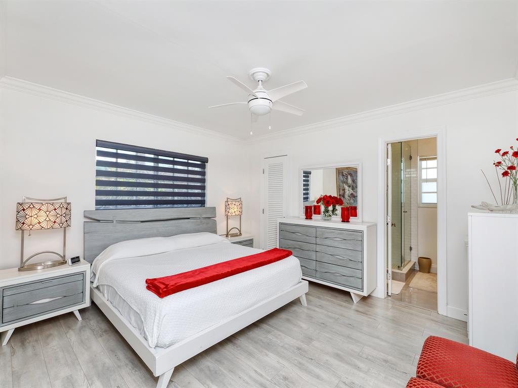 Photo for 4031 NE 17th Terrace, Oakland Park, FL 33334 - Listing #FX-10437186 4031 NE 17th Terrace, Oakland Park, FL 33334