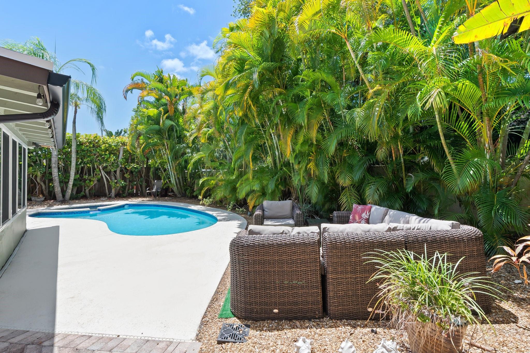 Photo for 8 NE 29th Street, Wilton Manors, FL 33334 - Listing #FX-10526644 8 NE 29th Street, Wilton Manors, FL 33334