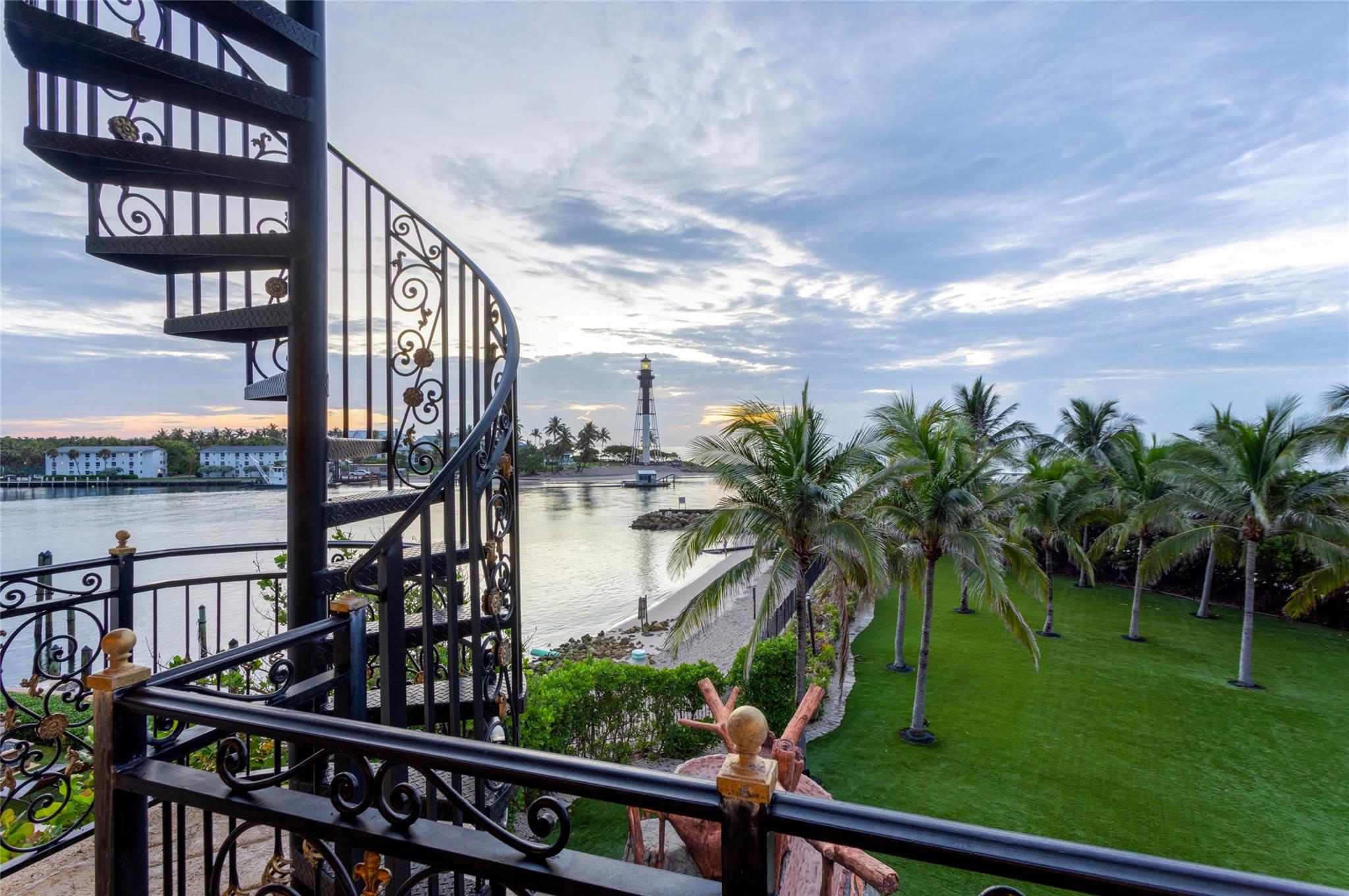 2306 Bay Drive, Pompano Beach, FL 33062