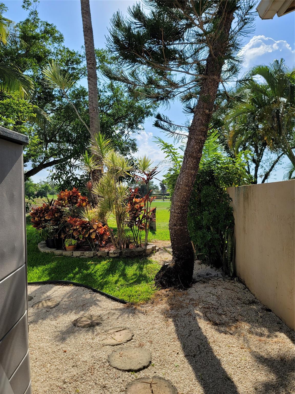 Photo for 8117 Pelican Harbour Drive, Lake Worth, FL 33467 - Listing #FX-10493326 8117 Pelican Harbour Drive, Lake Worth, FL 33467