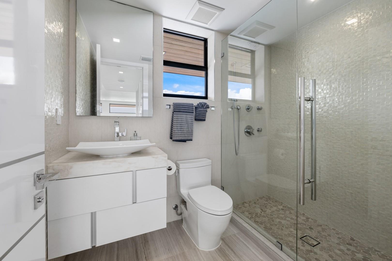 2437 Delmar Place, Fort Lauderdale, FL 33301