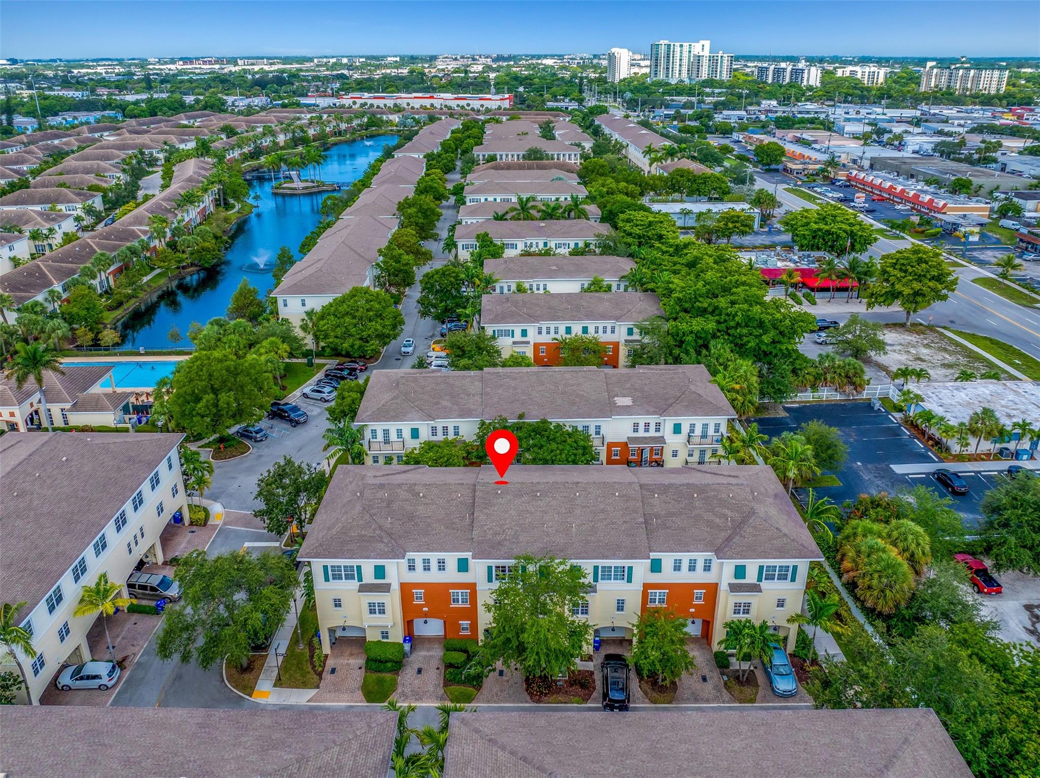 Photo for 621 SW 1st Avenue, 621, Pompano Beach, FL 33060 - Listing #FX-10514485 621 SW 1st Avenue, 621, Pompano Beach, FL 33060