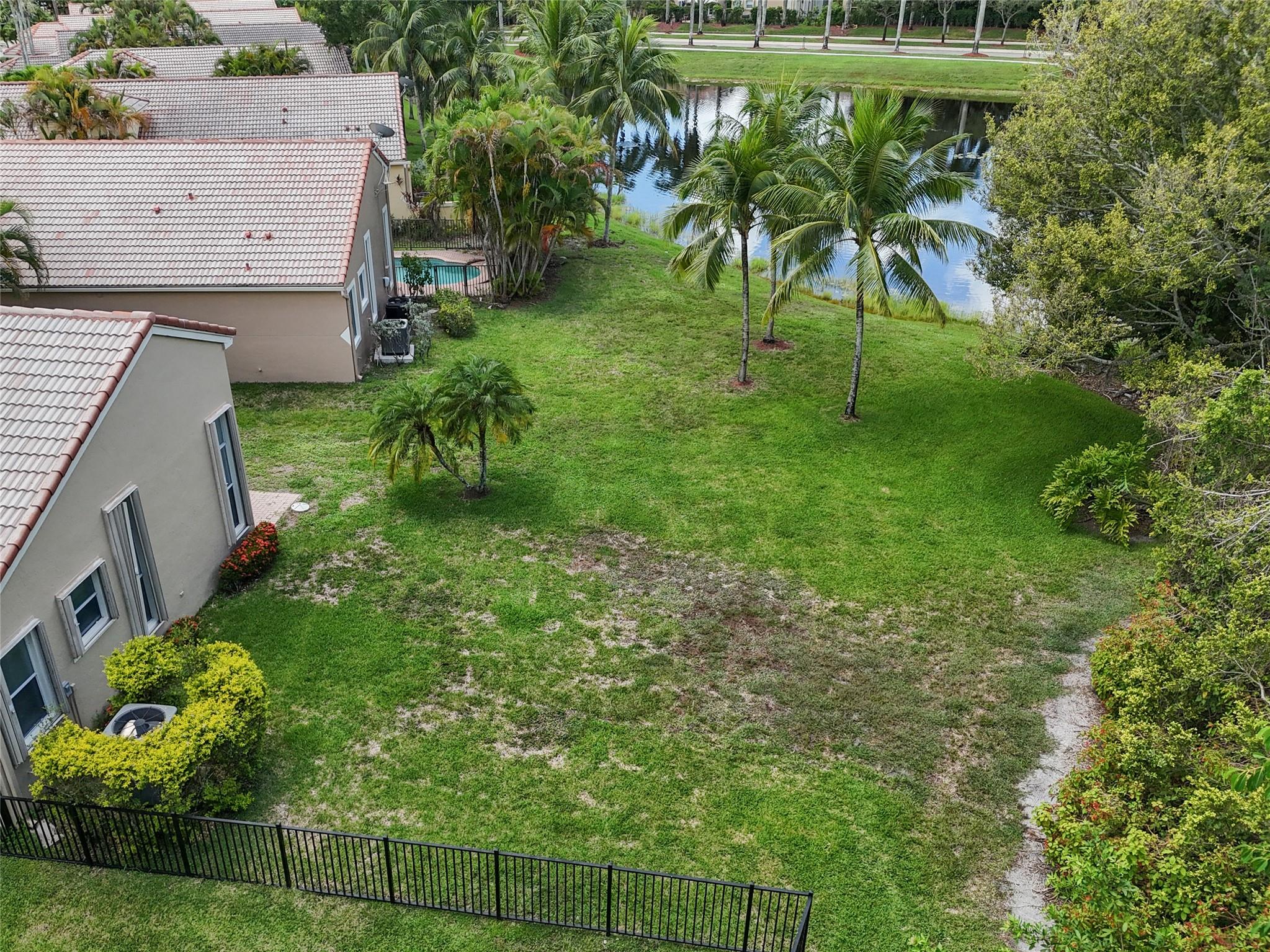 5824 NW 120th Avenue, Coral Springs, FL 33076