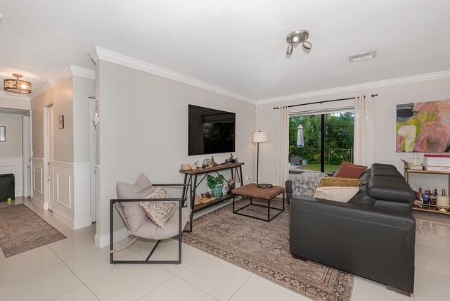 7509 NW 40th Place, Coral Springs, FL 33065