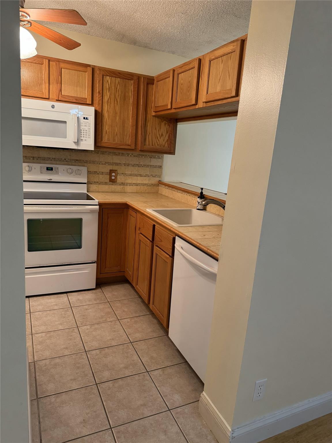 1094 Coral Club Drive 1094, Coral Springs, FL 33071