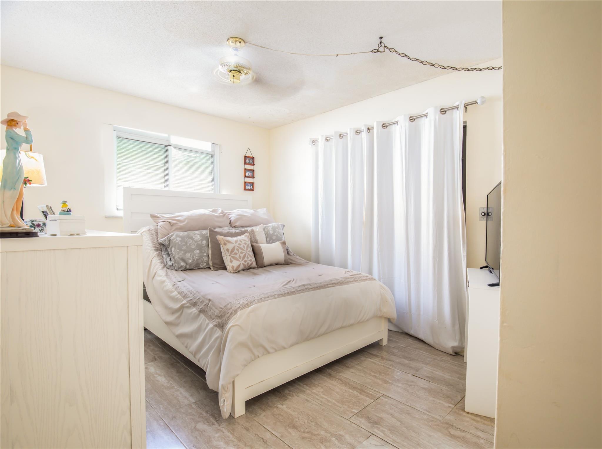 4103 NW 78th Terrace, Coral Springs, FL 33065