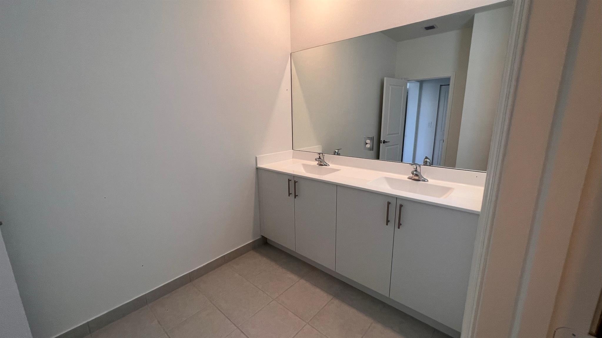 11960 NW 47 Mnr 11960, Coral Springs, FL 33065