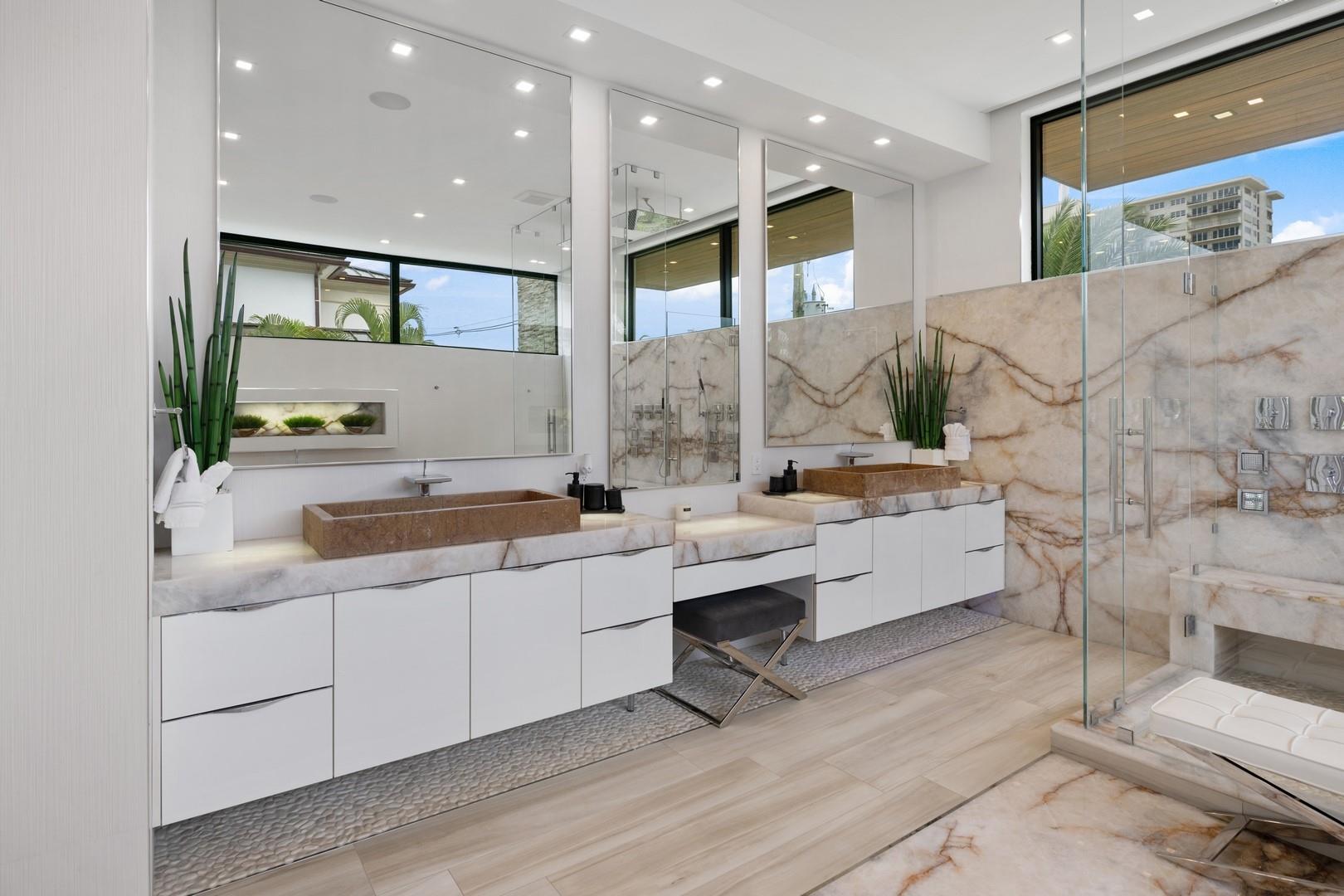 2437 Delmar Place, Fort Lauderdale, FL 33301