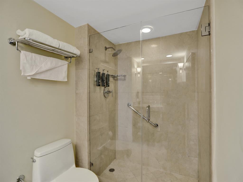 Photo for 2670 E Sunrise Boulevard, 830, Fort Lauderdale, FL 33304 - Listing #FX-10419953 2670 E Sunrise Boulevard, 830, Fort Lauderdale, FL 33304