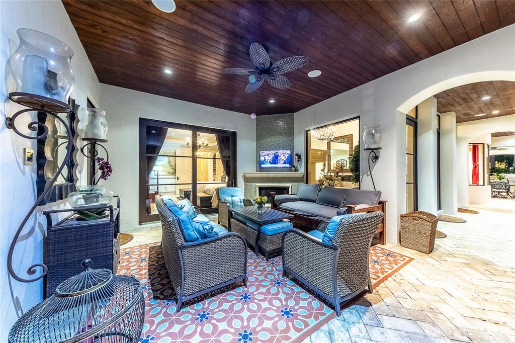 42 Nurmi Drive, Fort Lauderdale, FL 33301