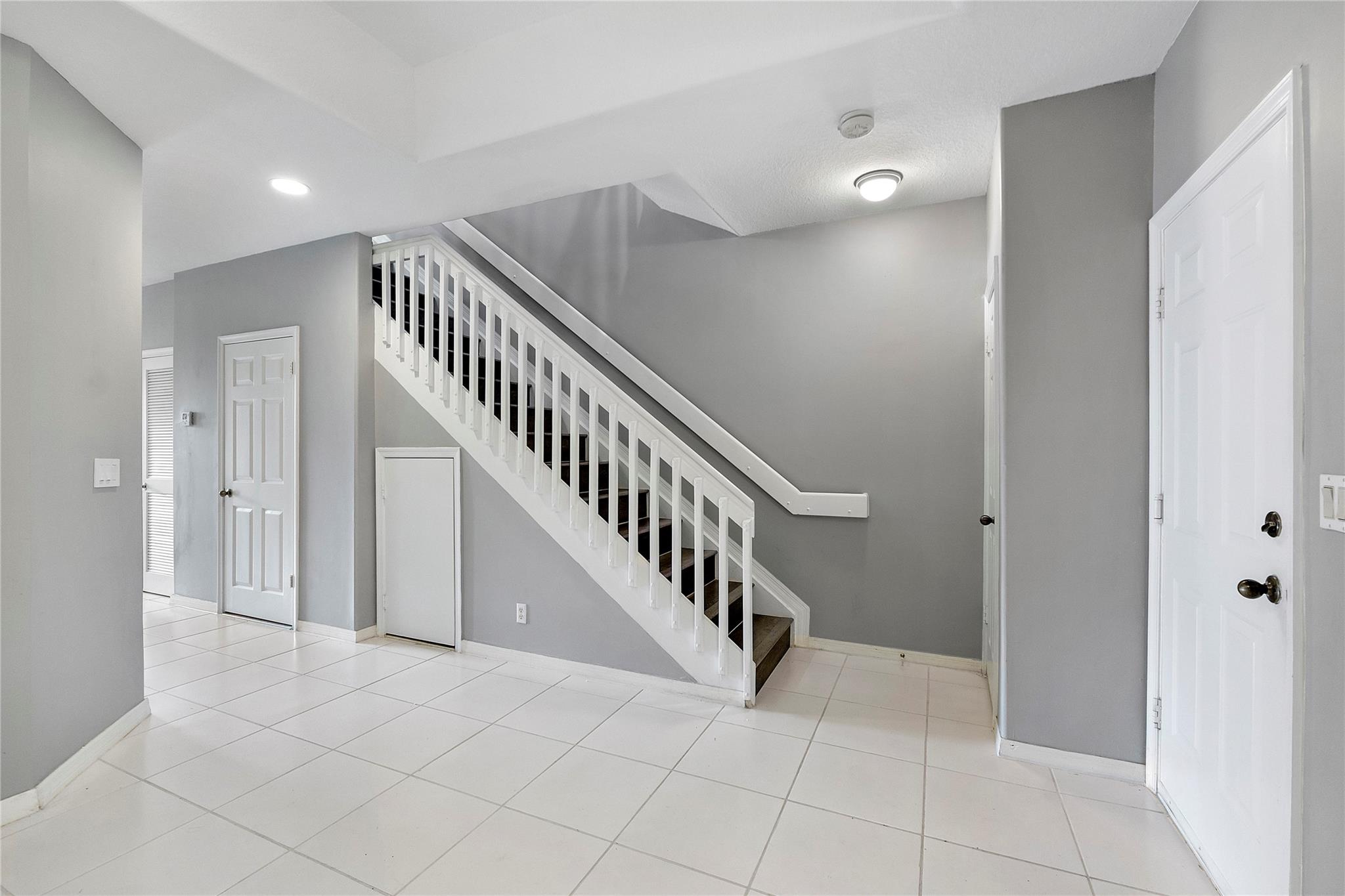 9664 Royal Palm Boulevard, Coral Springs, FL 33065