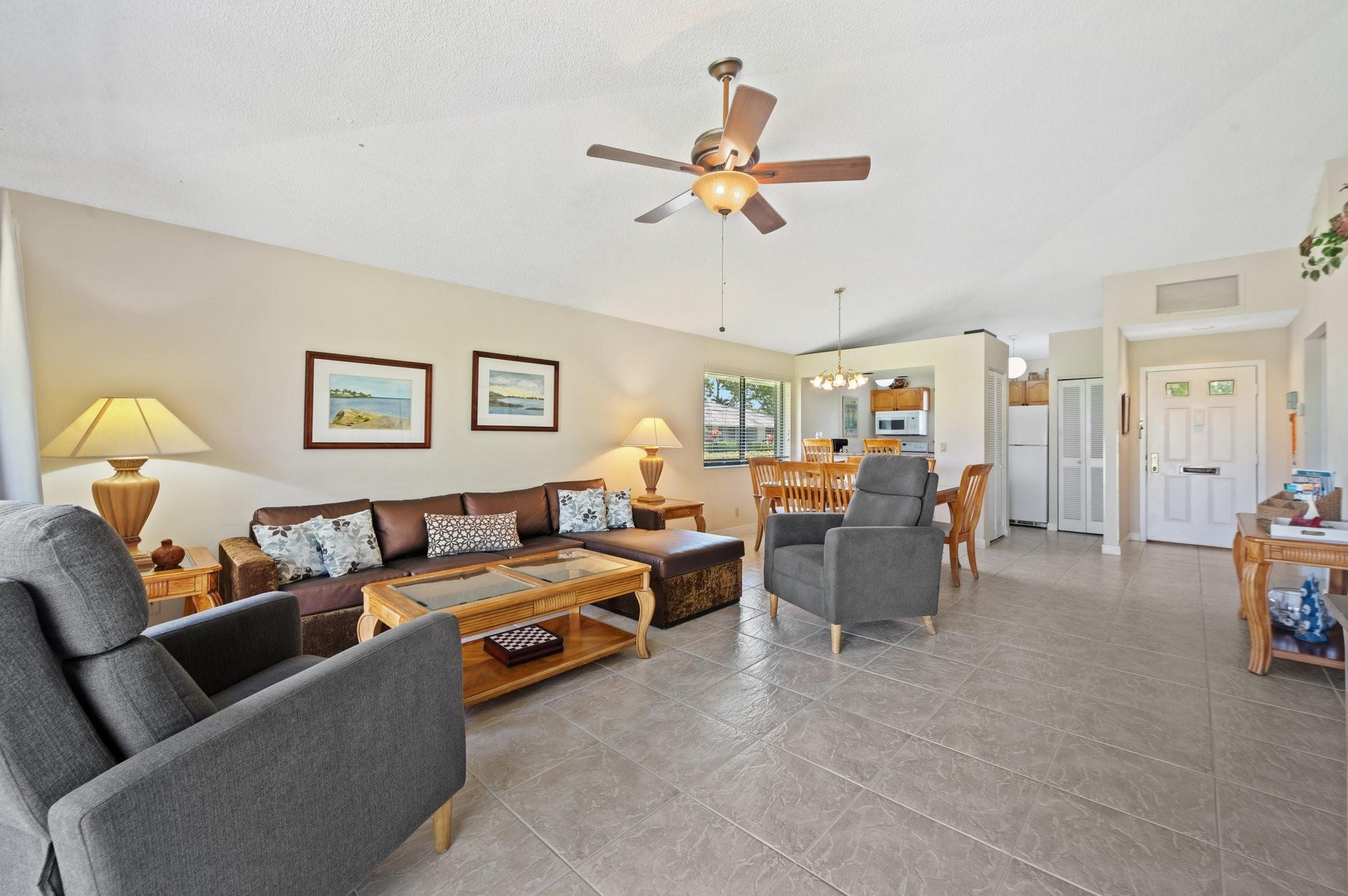 Photo for 616 Club Drive, 616, Palm Beach Gardens, FL 33418 - Listing #FX-10502346 616 Club Drive, 616, Palm Beach Gardens, FL 33418