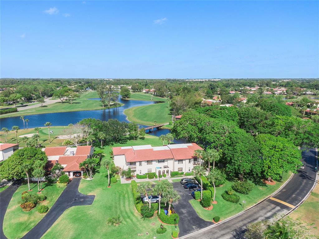 Photo for 8210 E Casa Del Lago, E, Boca Raton, FL 33433 - Listing #FX-10435946 8210 E Casa Del Lago, E, Boca Raton, FL 33433