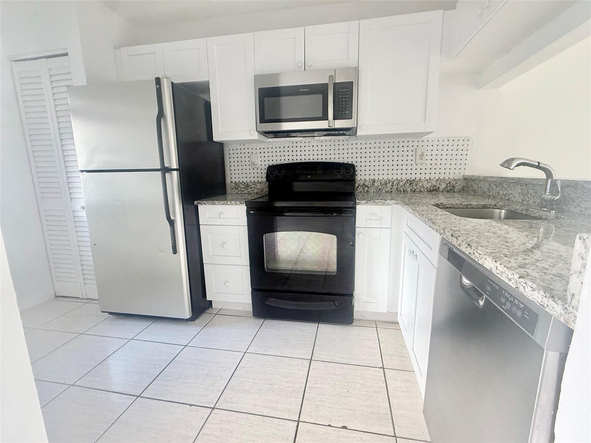 11650 NW 23rd Court, Coral Springs, FL 33065