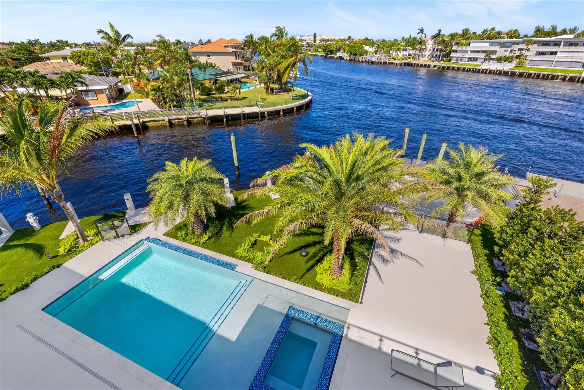 1555 SE 14th Court, Deerfield Beach, FL 33441