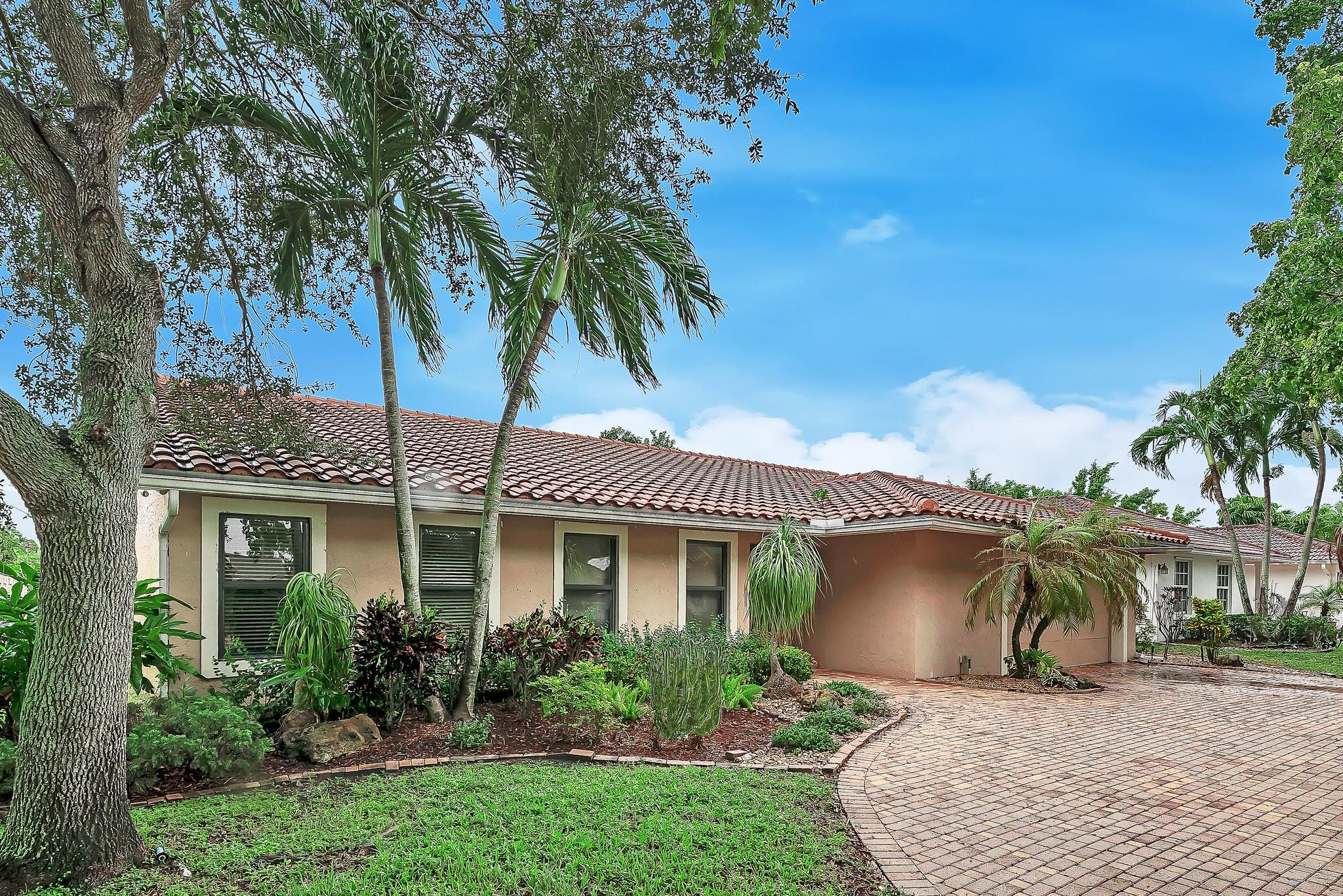 303 NW 105th Terrace, Coral Springs, FL 33071