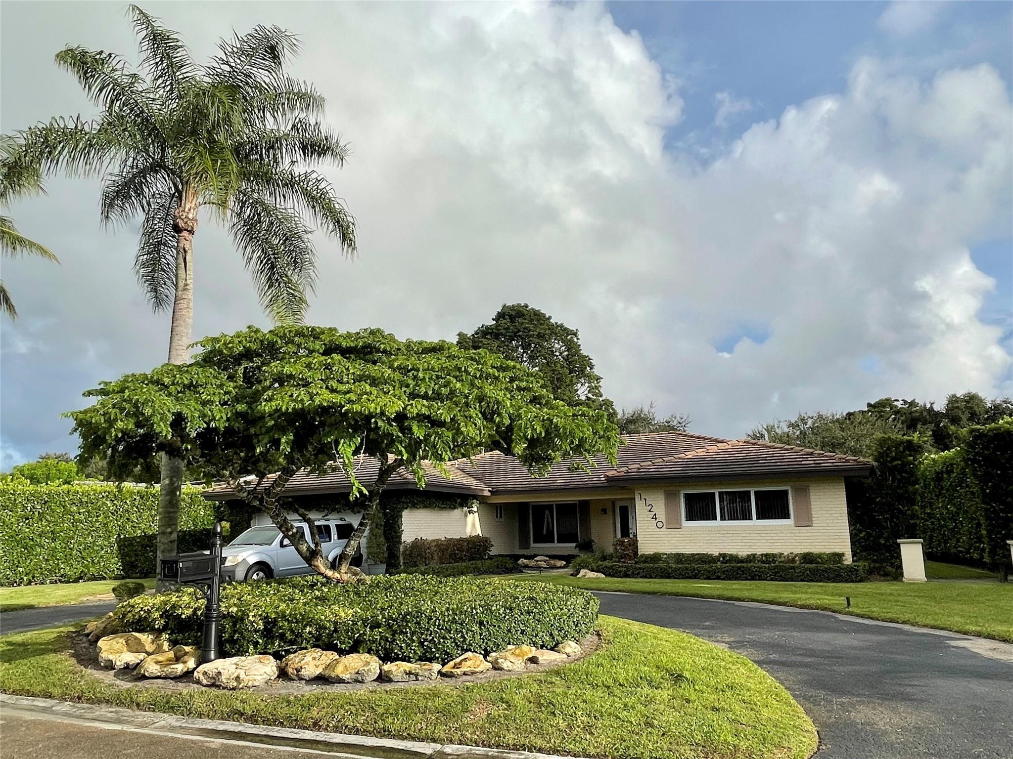 11240 NW 43rd Street, Coral Springs, FL 33065