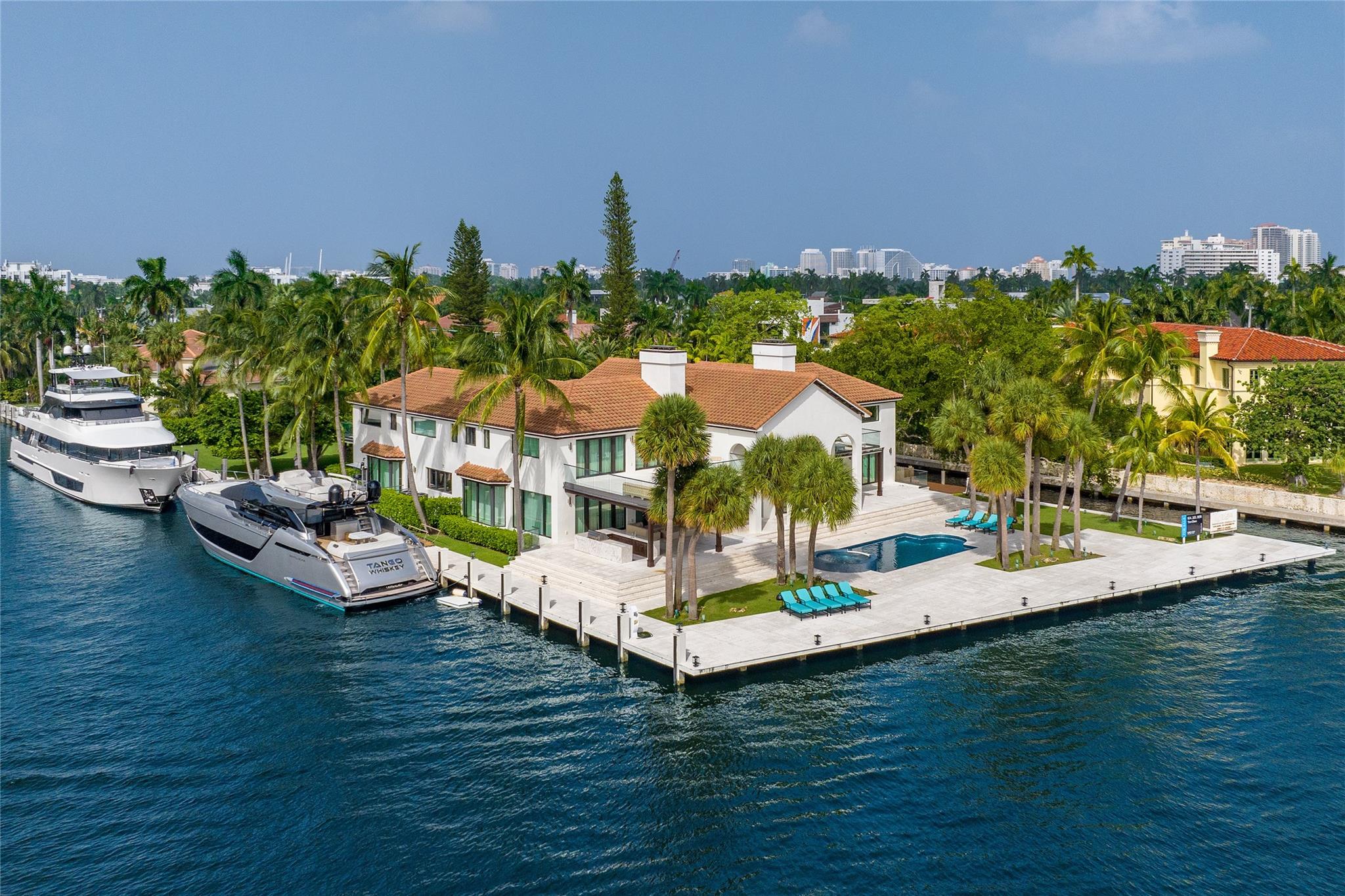 529 Bontona Avenue, Fort Lauderdale, FL 33301